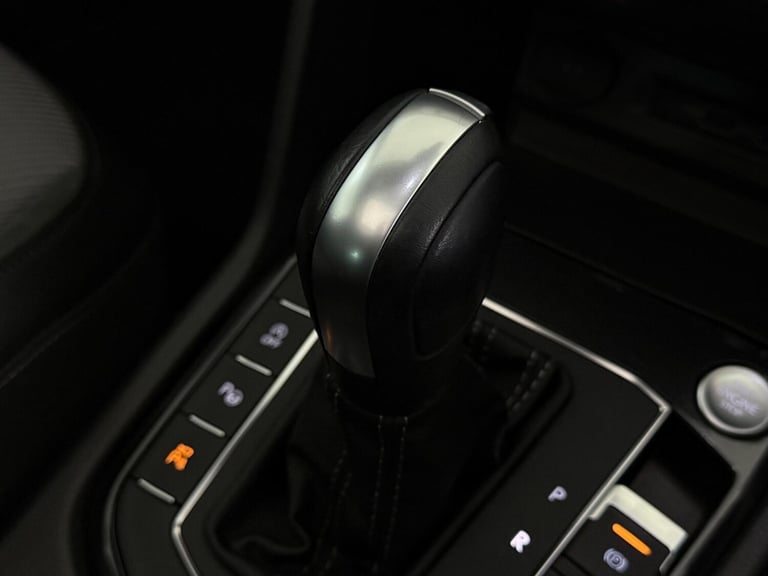 2020 Volkswagen Tiguan 2.0 TSi 230 4Motion SEL 5dr DSG ESTATE PETROL Automatic