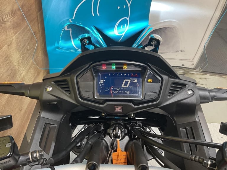 HONDA VFR800X