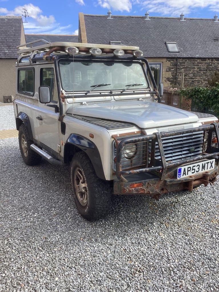 Land Rover, DEFENDER 90 G4 LE, Estate, 2004, 2495 (cc), 5 doors