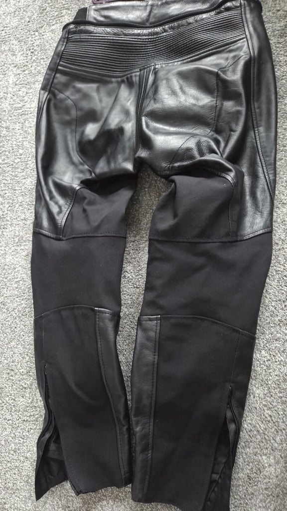Ladies Leather Motorcycle Jacket and Trousers 