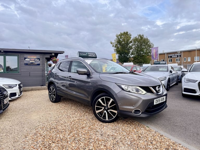 2015 Nissan Qashqai 1.6 dCi Tekna 5dr 4WD HATCHBACK Diesel Manual