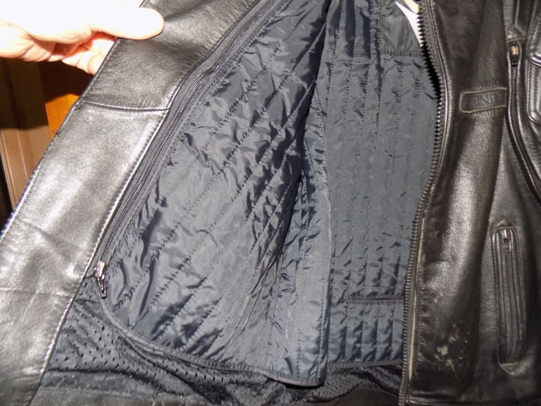 LEATHER BIKER JACKET 