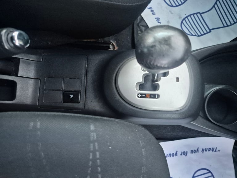 Toyota, YARIS, Hatchback, 2008, Semi-Auto, 1296 (cc), 5 doors
