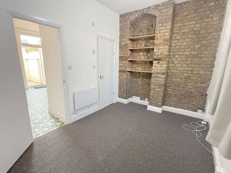 Modern Ground Floor Studio Flat to Rent, Chatsworth Road, Hackney E5