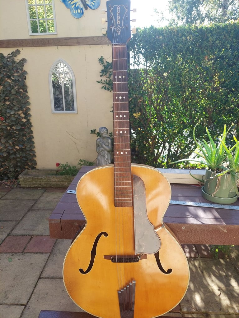 Hofner Senatopr 1958