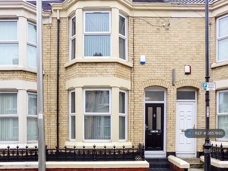 5 bedroom house in Adelaide Road, Kensington, Liverpool, L7 (5 bed) (#2657893)