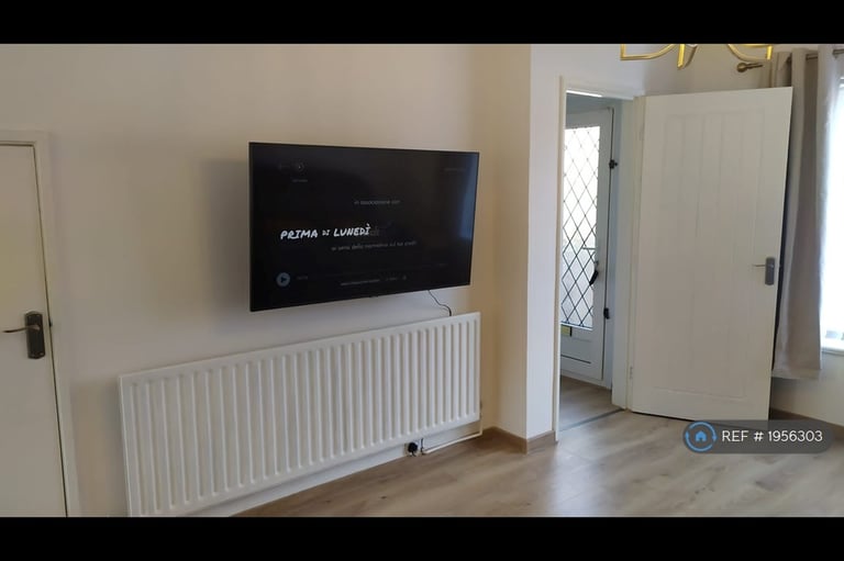 3 bedroom house in Wexford Avenue, Hull, HU9 (3 bed) (#1956303)