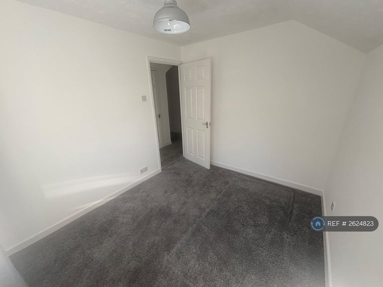3 bedroom house in Mill Street, Swansea, SA4 (3 bed) (#2624823)