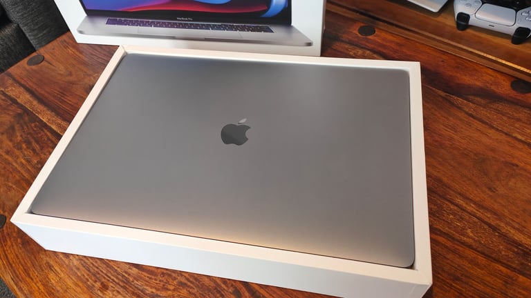 image for Macbook Pro 16.