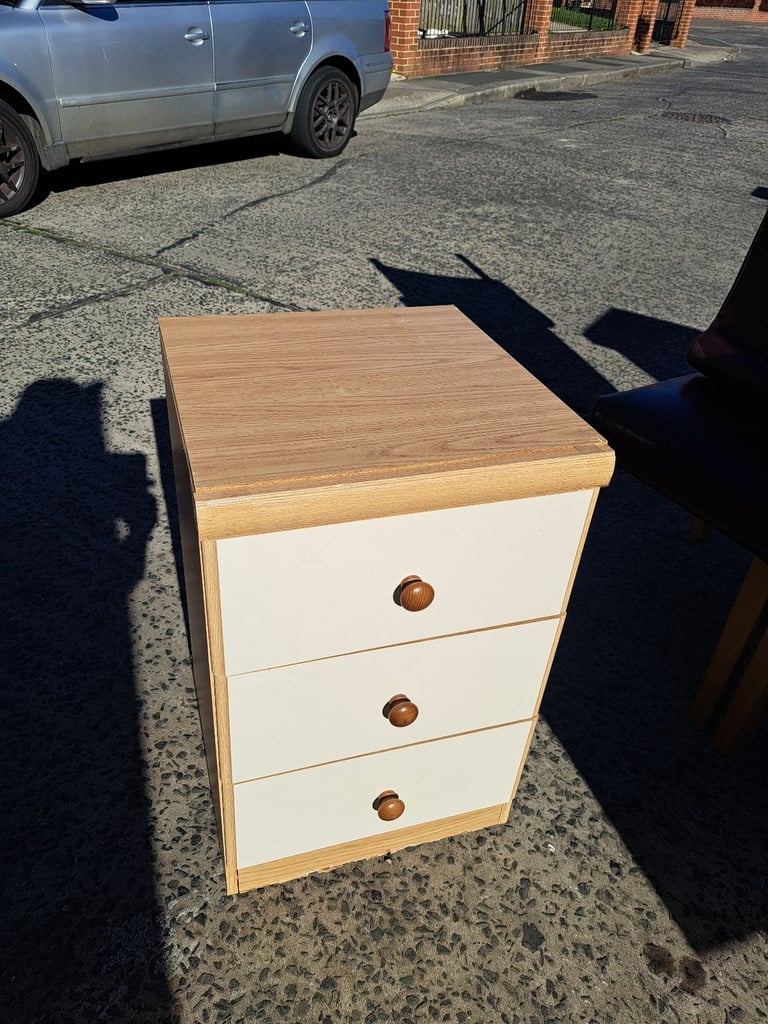 image for 3 drawer bedside drawers with wood surround and cream drawers