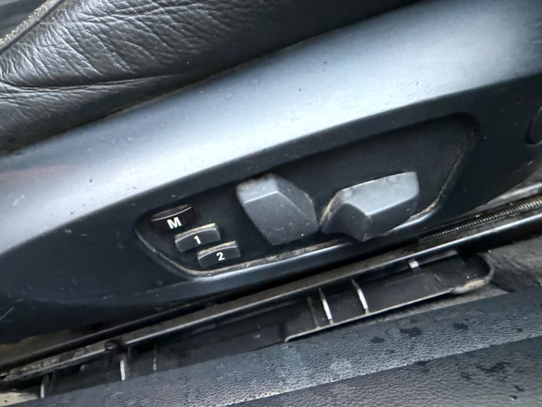 BMW, 3 SERIES, Coupe, 2007, Semi-Auto, 2993 (cc), 2 doors