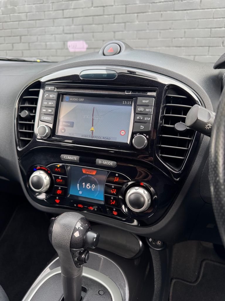 2015 Nissan Juke 1.6 Acenta Premium 5dr Xtronic HATCHBACK PETROL Automatic