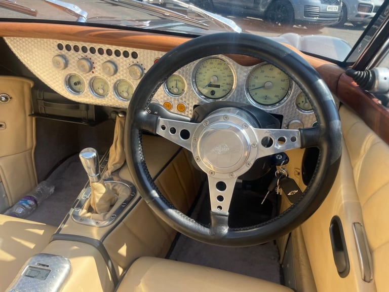 2003 52 MORGAN AERO 4.4 AERO 8 2-SEAT 2D 282 BHP