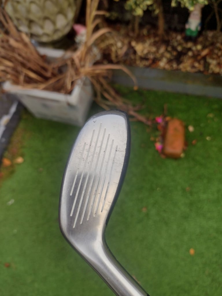 VGC MIZUNO CLK FLI - HI HYBRID 3 IRONWOOD / GRAPHITE SHAFT / 17 DEGREE LOFT 