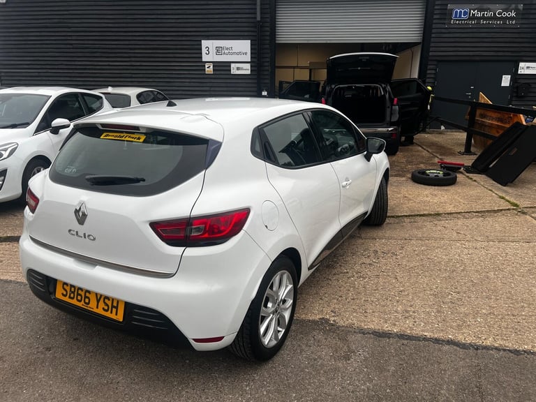 2016 Renault Clio 1.2 16V Dynamique Nav Euro 6 5dr HATCHBACK Petrol Manual