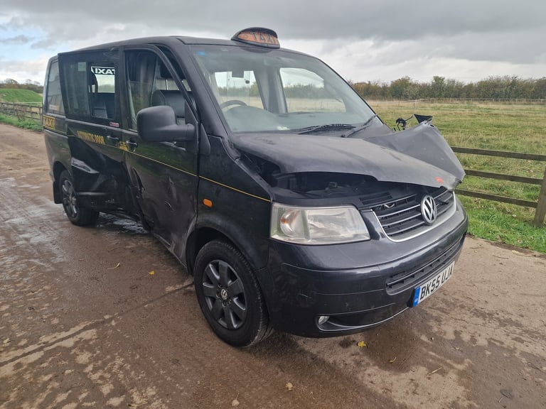 2005 VW Volkswagen Transporter Automatic Black  Taxi  Unrecorded Crash Damage
