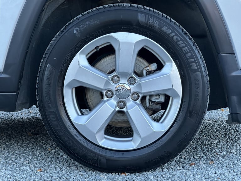 JEEP COMPASS 2019 Jeep Compass Longitude 1.4 MultiAir Petrol Manual 5 Door