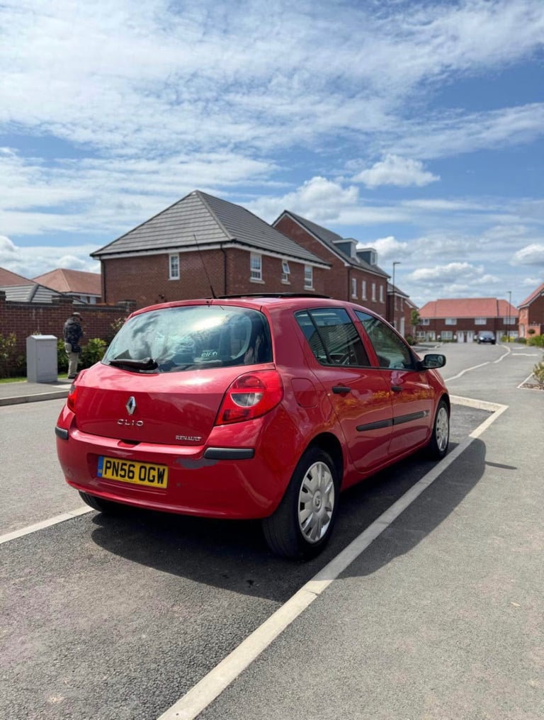 Renault, CLIO, Hatchback, 2006, Other, 1598 (cc), 5 doors