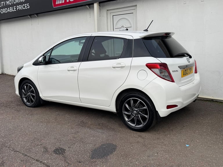 2012 Toyota Yaris 1.33 VVT-i Trend 5dr HATCHBACK PETROL Manual