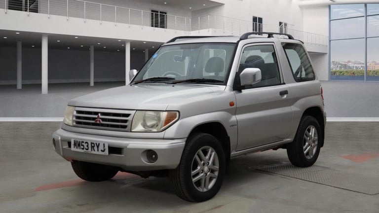 image for 2004 Mitsubishi Shogun 1.8 Elegance 3dr ESTATE Petrol Manual