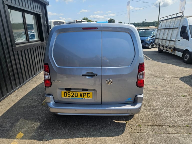 2020 Vauxhall Combo L1H1 2300 SPORTIVE S/S Panel Van Diesel Manual
