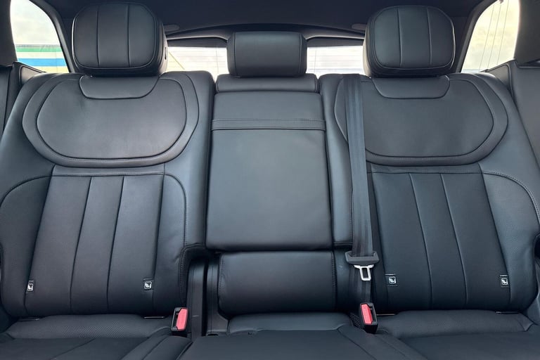 2023 Land Rover Range Rover Sport 3.0 P440e 38.2kWh Dynamic SE SUV 5dr Petrol Plug-in Hybrid Auto...