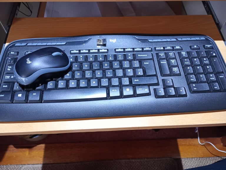 LOGITECH KEYBOARD & MOUSE