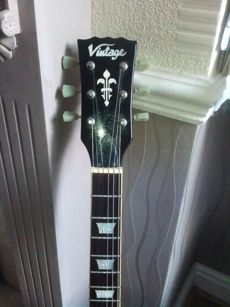 Vintage Les Paul style elec guitar LEFT HANDED