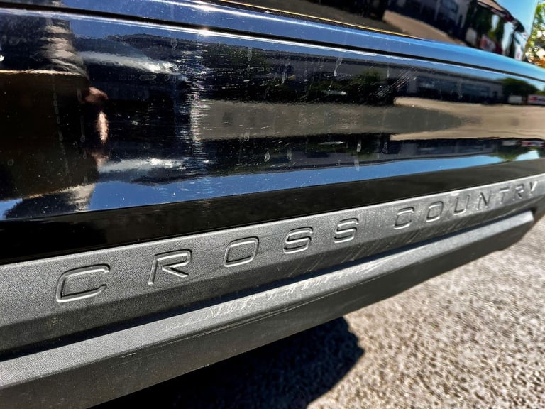 2021 Volvo V60 Cross Country 2.0 B4 MHEV Auto AWD Euro 6 (s/s) 5dr ESTATE Diesel/Electric Hybrid ...