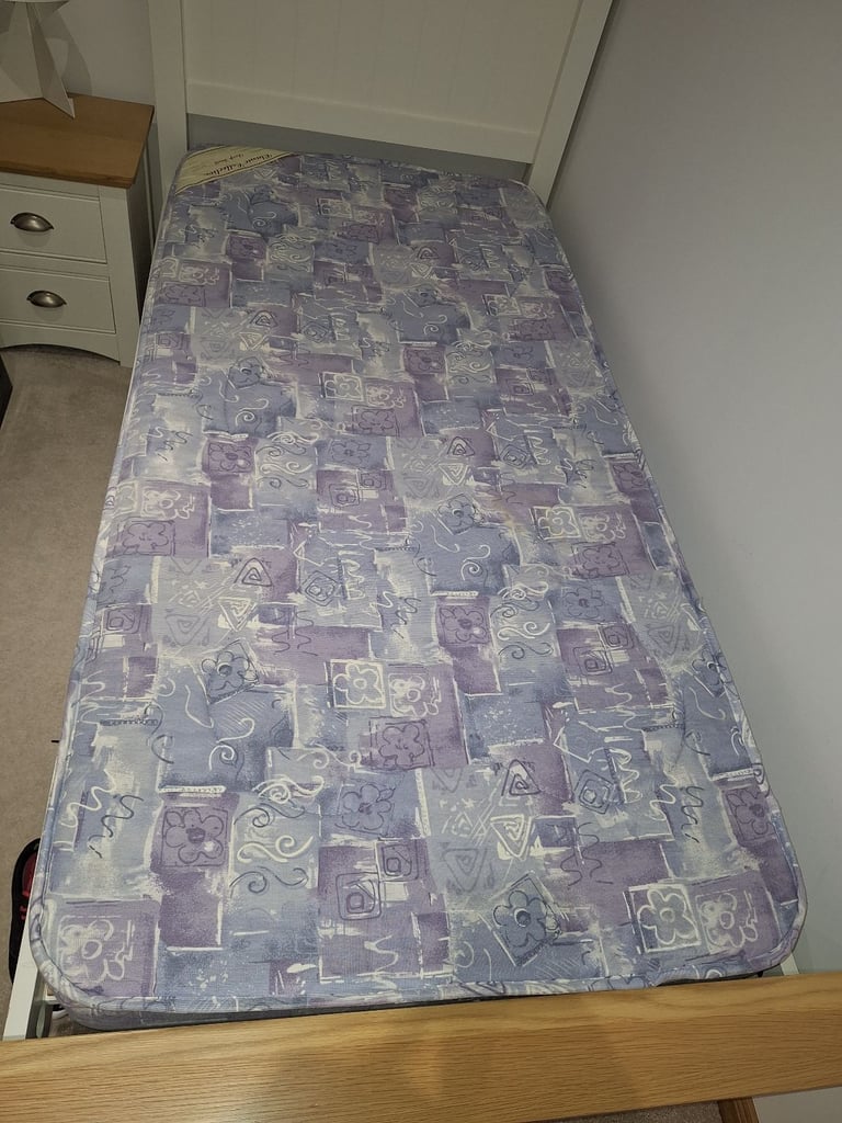 image for Single bed mattress 