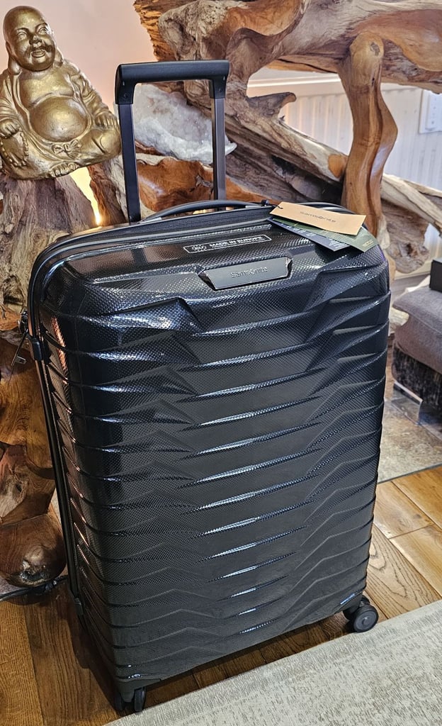 *BRAND NEW* Samsonite suitcases - Proxis Spinner series - various sizes - Roxkin - RRP £400+ Each