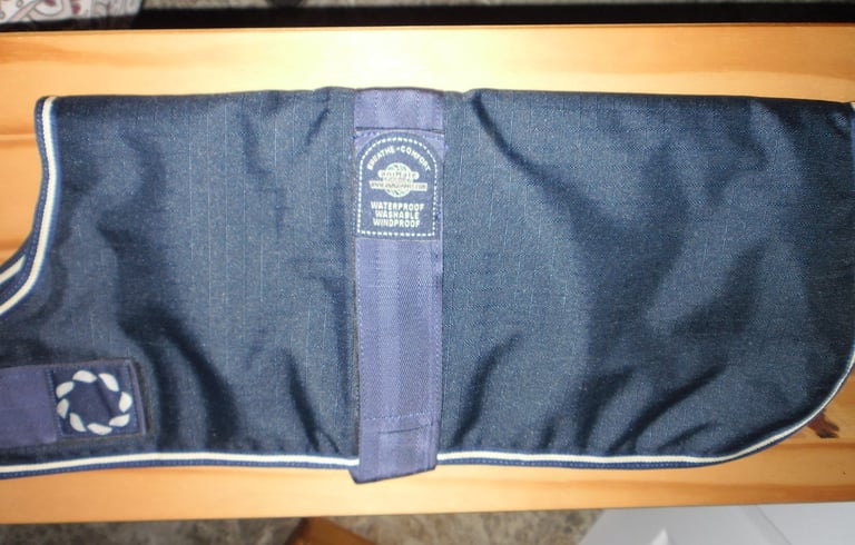 DARK NAVY DOG COAT