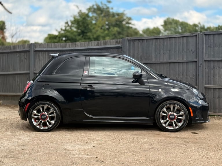 2014 FIAT 500C ABARTH CABRIO ( GQ EDITION)