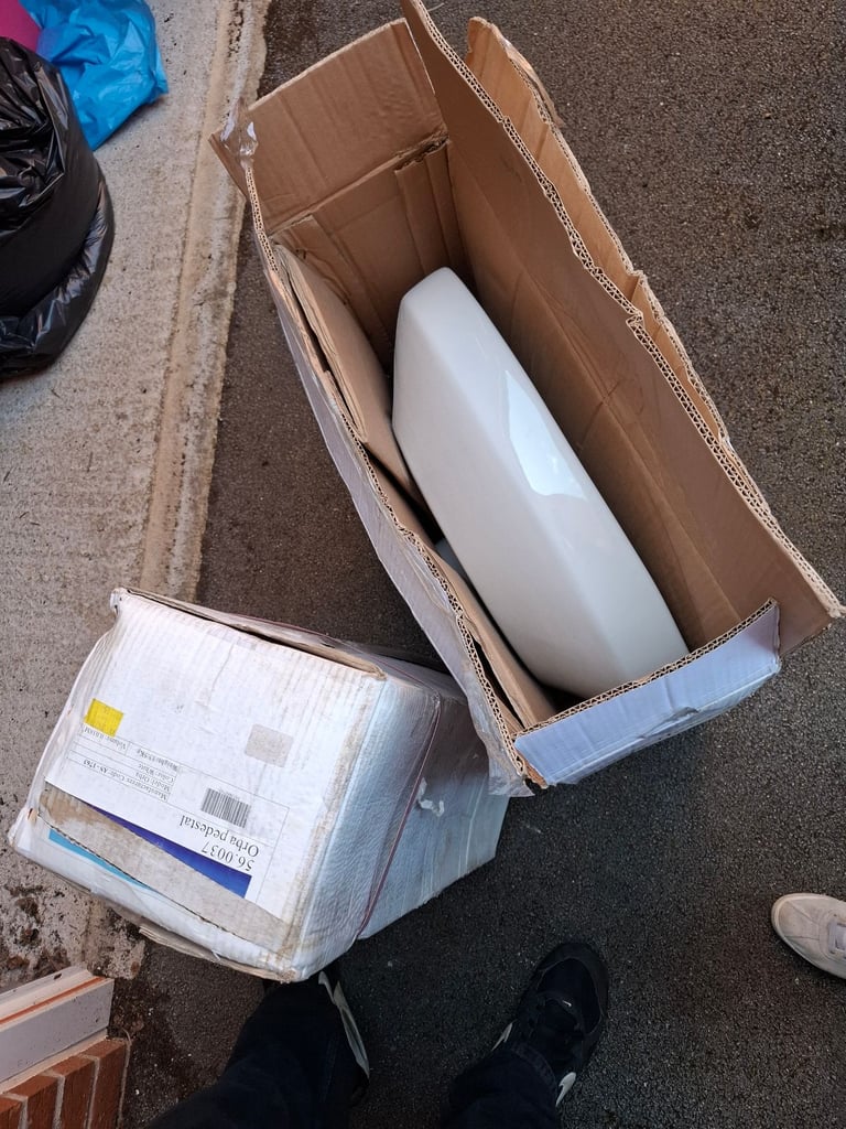 Orba basin and pedestal  569mm  1 hole