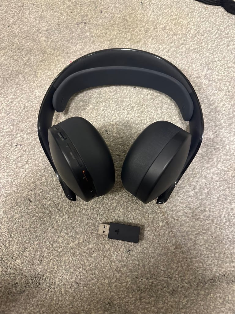 image for PS5 Pulse 3D Wireless Gaming Headphones 