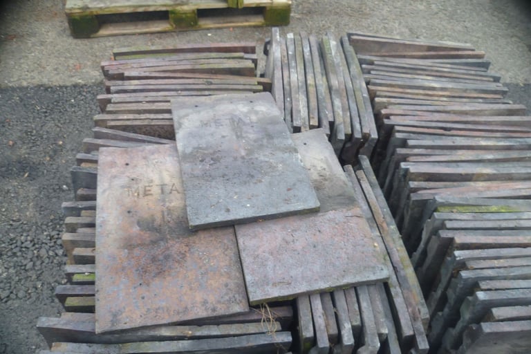 Reclaimed Roof tiles Rosemarys And Brindle Tiles Slates Stafforshire Blue tiles 