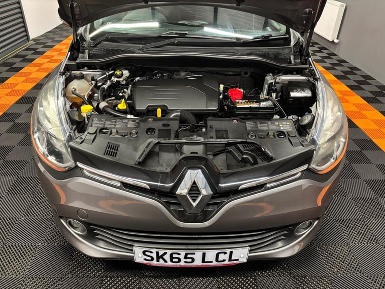 2015 Renault Clio 1.2 16V Dynamique Nav 5dr HATCHBACK Petrol Manual