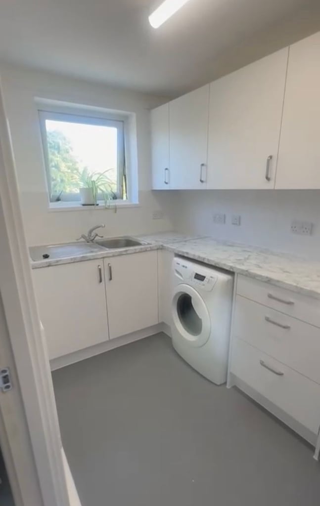 2 bed for 1 bedroom north London 