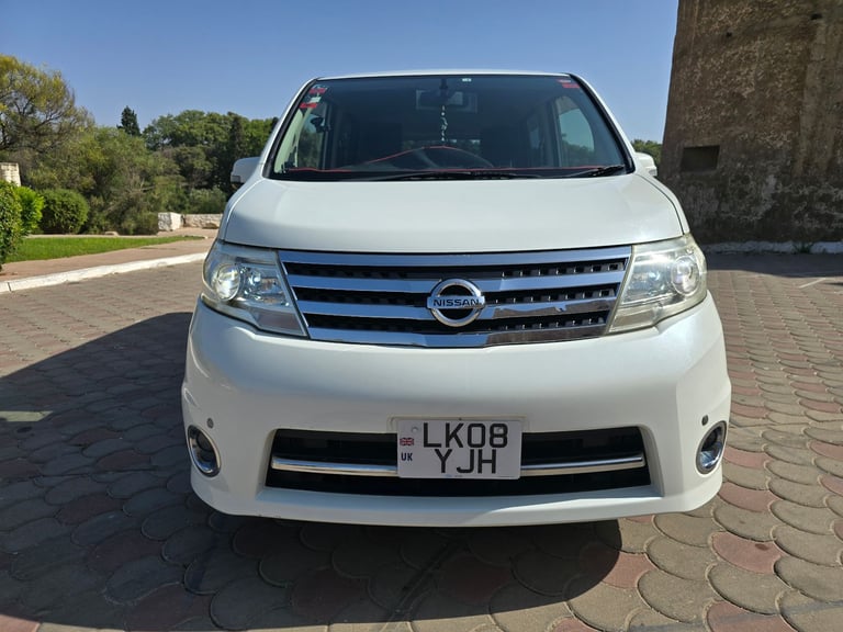 Nissan, 2008, 1990 (cc)