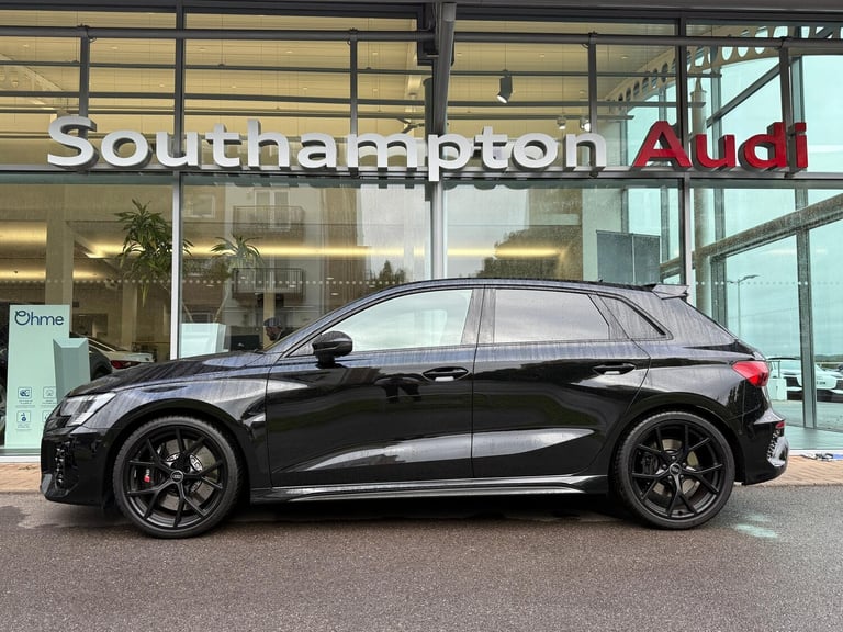 Audi RS3 2.5 TFSI Carbon Black Sportback 5dr Petrol S Tronic quattro Euro 6 (s/s) (4 Petrol Auto...