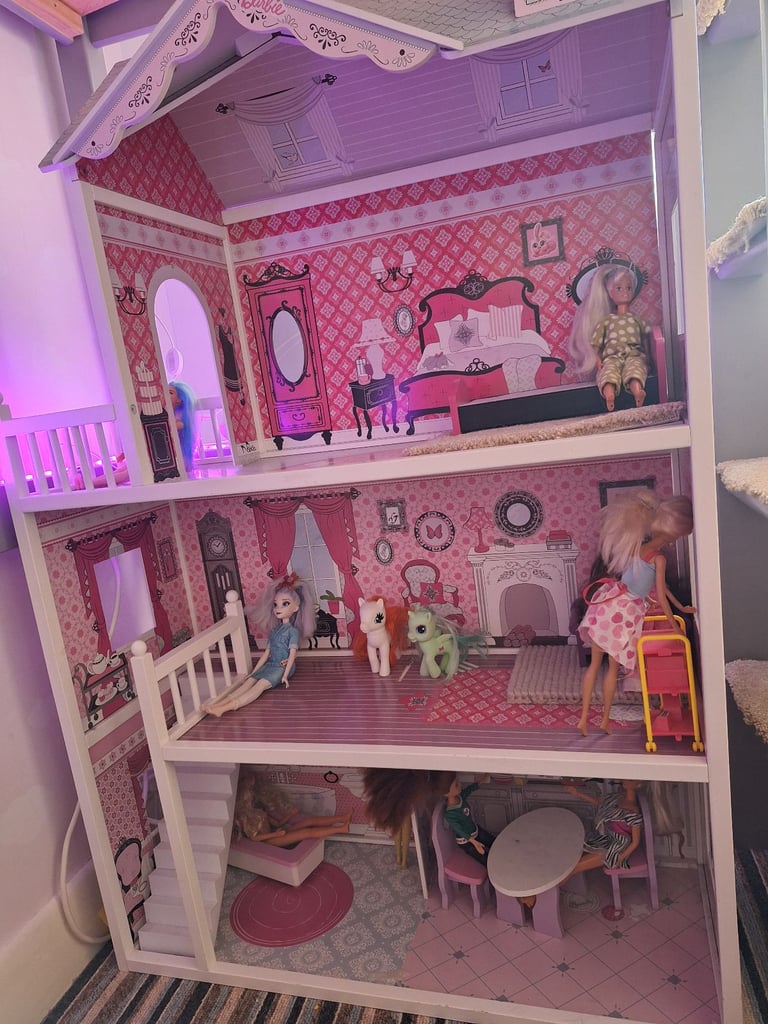 Childhood Toys Vintage Sindy Doll House Sindy Houses Stuff For