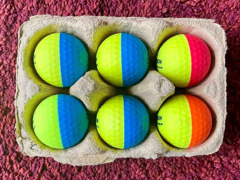 6 Srixon Q Star Tour divides  - Grade A  - Used golf balls