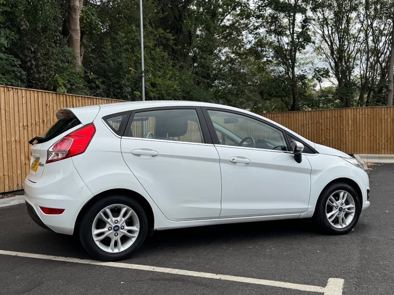 2016 Ford Fiesta 1.25 82 Zetec 5dr HATCHBACK Petrol Manual