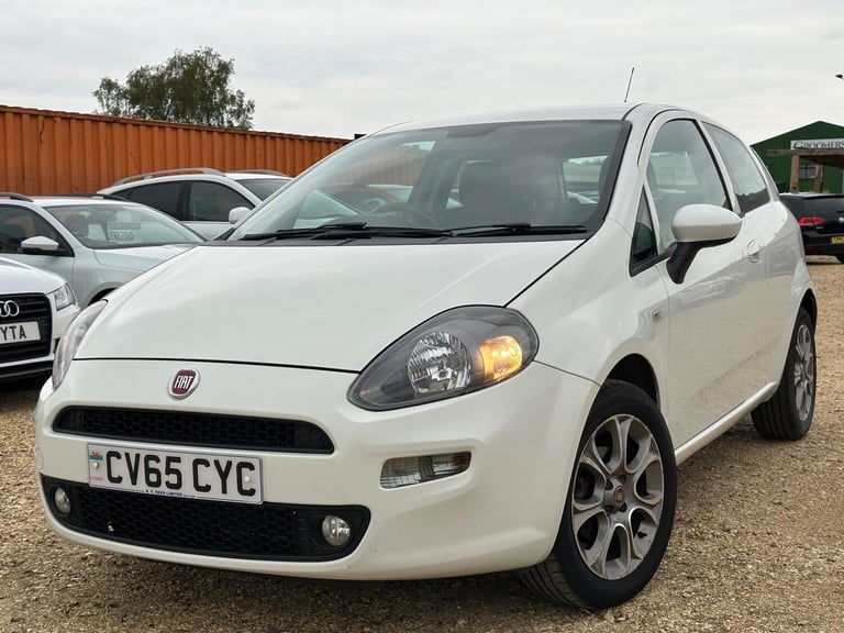 2015 Fiat Punto 1.2 Easy + Euro 6 3dr HATCHBACK Petrol Manual