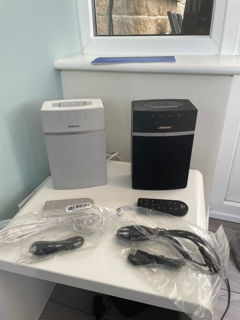 Bose SoundTouch 10 x 2. Stereo pair | in Oakworth, West Yorkshire | Gumtree