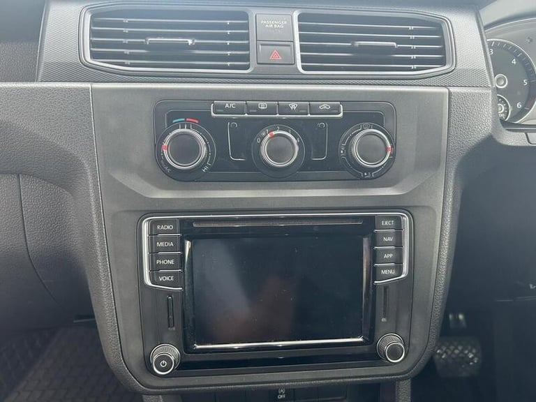 Volkswagen Caddy 2.0 TDI C20 BlueMotion Tech Highline Panel Van 