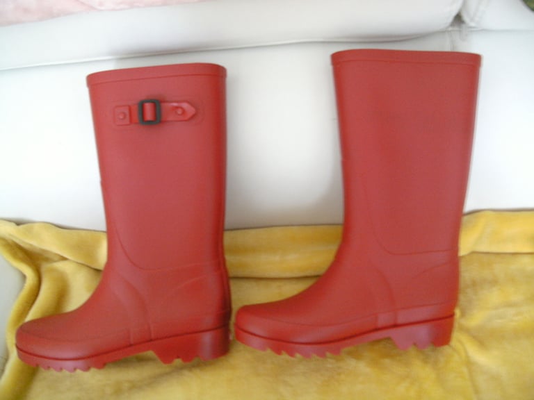 image for Igor Splash Euri Wellington Boots Size 36/3.5 red  As-New