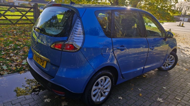 2013 Renault Scenic 1.5 dCi Dynamique TomTom 5dr MPV Diesel Manual