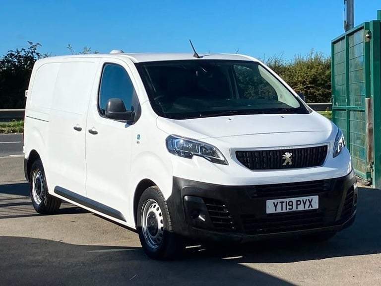 PEUGEOT EXPERT WITH AIRCON TWIN SIDE DOORS. 7,950 NO VAT