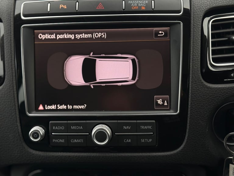 2015 Volkswagen Touareg 3.0 TDI V6 BlueMotion Tech Escape SUV 5dr Diesel